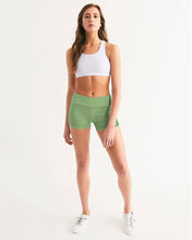 Load image into Gallery viewer, Women’s Evergreen Signature Mid-Rise Yoga Shorts