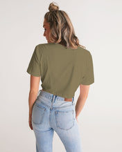 Load image into Gallery viewer, Zumk Women's Olive Twist-Front Cropped Tee