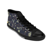 Load image into Gallery viewer, Men&#39;s Zumk Deep Camo Green High-top Sneakers
