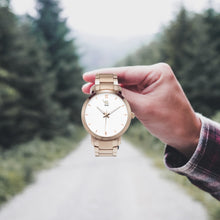 Load image into Gallery viewer, Zumk 213. New Steel Strap Automatic Watch (With Indicators)
